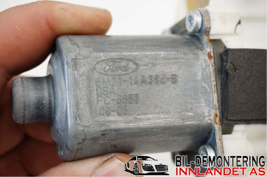 Ruteheis venstre foran til Ford Mondeo 2007-2010 (Type IV, Fase 1)  (6M21-14A389-BA||6M21-14A389-B)