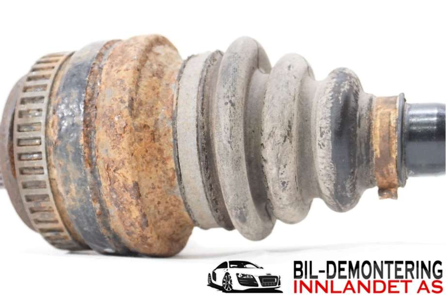 Drivaksel venstre bak til BMW 3-Serie 2005-2011 (E90/E91/E92/E93) (E90/E91/E92/E93) (BMW|33 21 7 533 445||7533446A103)