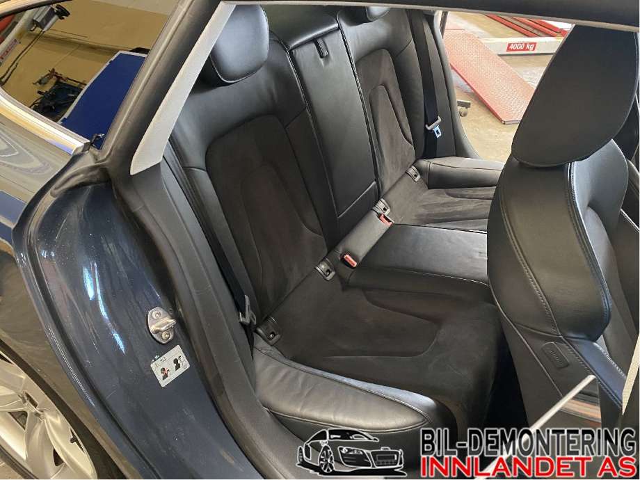 Sete bak til Audi A5 2007-2016 (Type I)  (AUDI|)