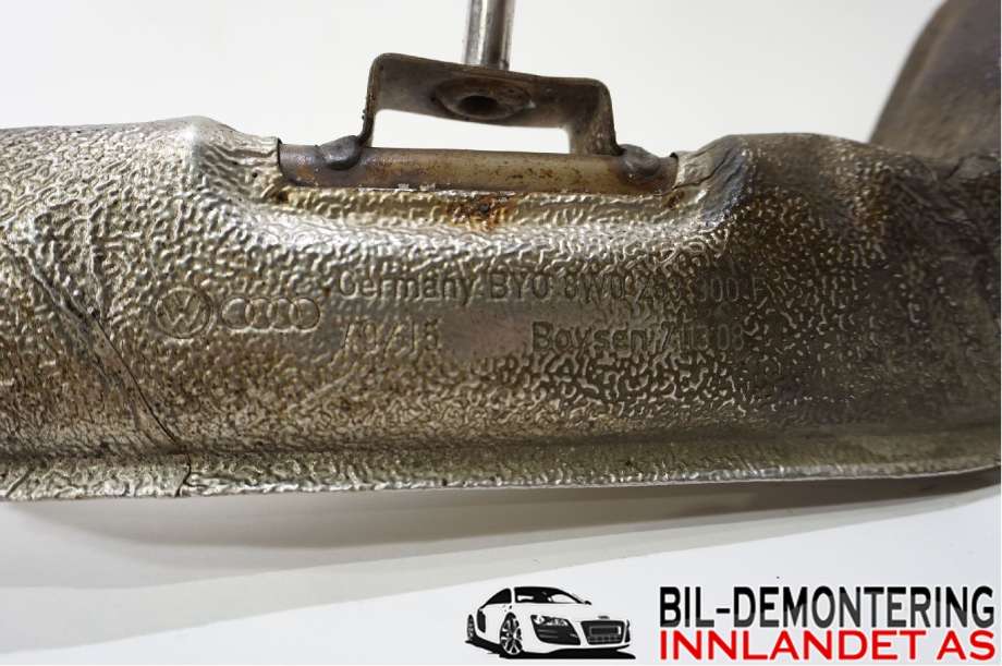 Eksos fremre til Audi A4 2015-2019 (Type V, Fase 1) (B9) (B9) (AUDI|8W0 253 300 F|8W0 253 300 BC|8W0253300F)