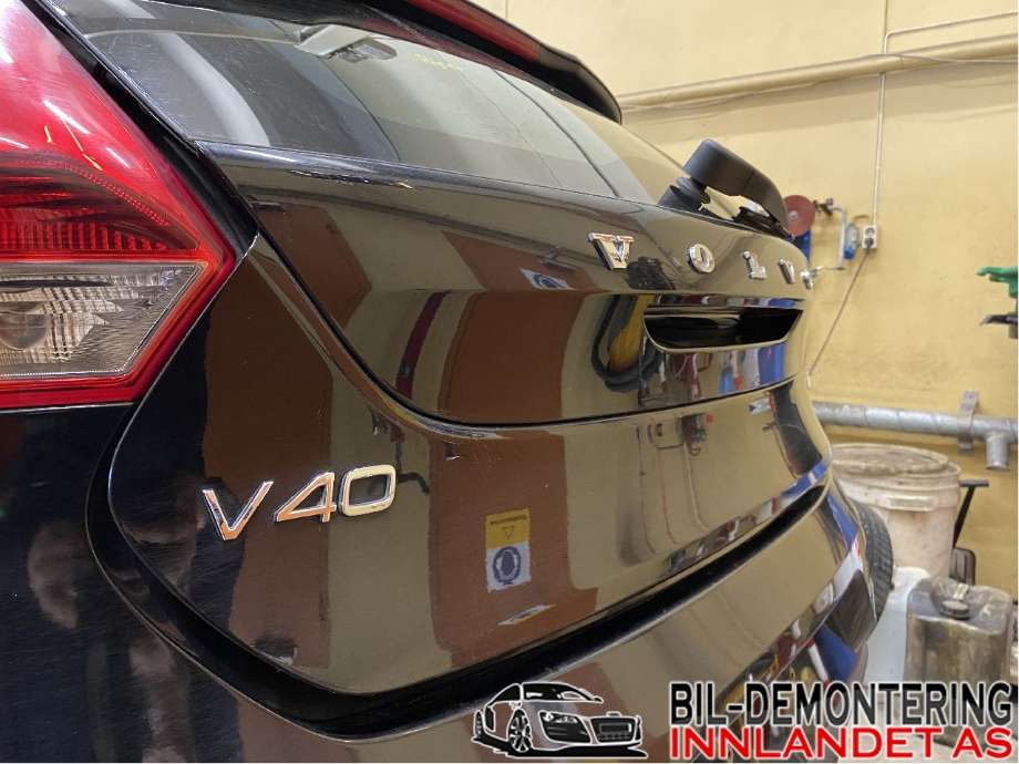 Bakluke combi til Volvo V40 2012-2019 (VOLVO|31457727|)