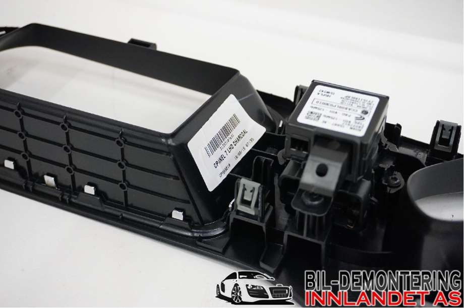 Diverse deler til Volvo V40 2012-2019  (VOLVO|31393107|31456645|31393363)