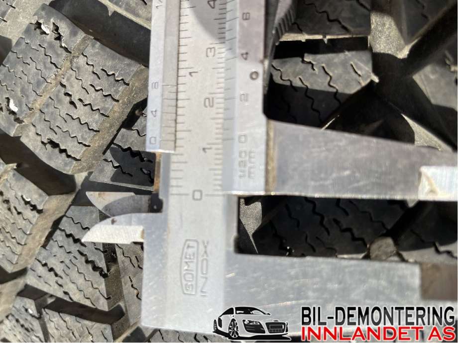 Dekk til SsangYong Korando 2011-2013 (Type III)  (SSANGYONG||195/65R15|ICE MAXXIS)