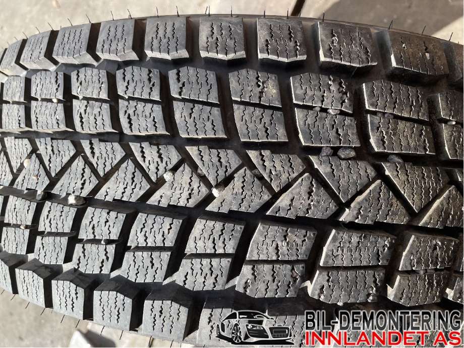 Dekk til SsangYong Korando 2011-2013 (Type III)  (SSANGYONG||195/65R15|ICE MAXXIS)