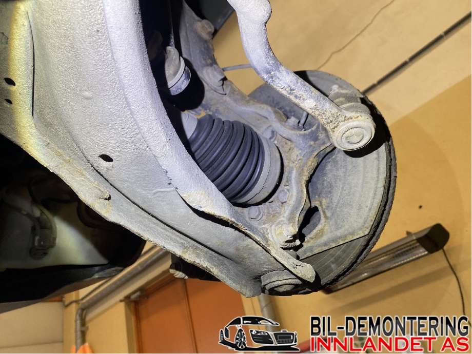 Hjulspindel høyre foran til Nissan Qashqai 2010-2014 (Type I, Fase 2)  (NISSAN|40014JD000|)