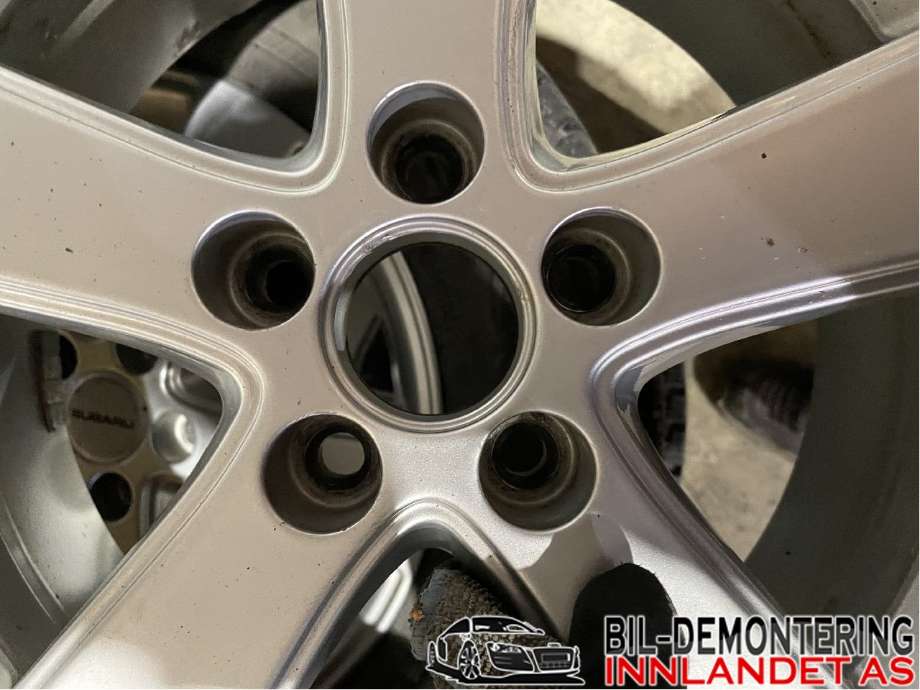 Felgsett aluminium til Subaru XV 2012-2017 (Type I)  (SUBARU|DEKK ER PROD. 2021|215/65R16|5JX16H2  W106/D4-A;6)