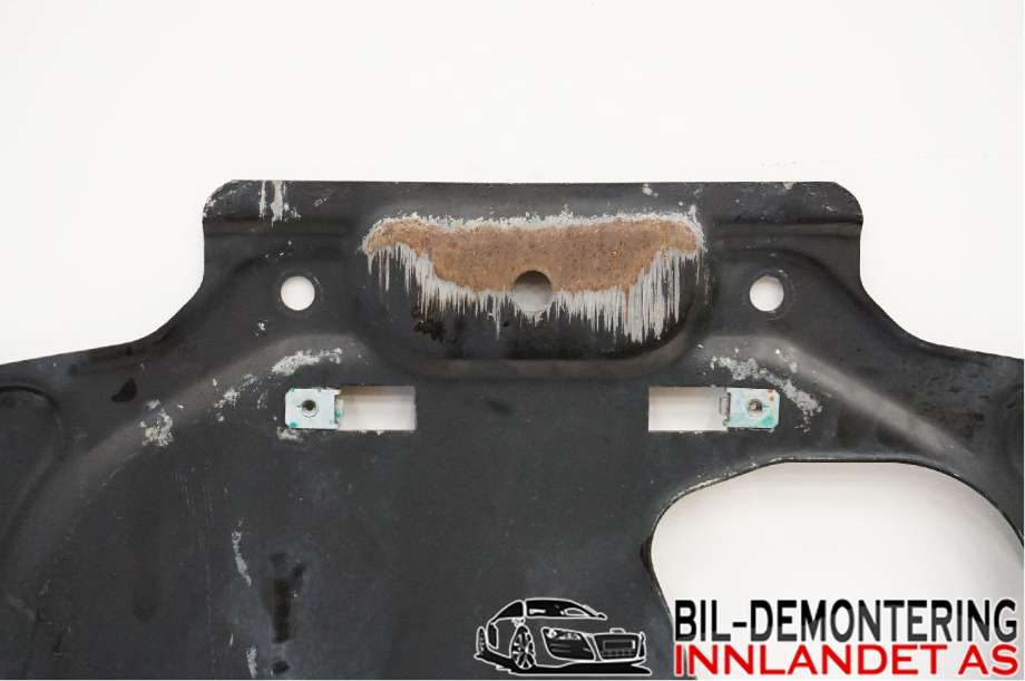 Motorplate under motor til BMW 1-Serie 2015-2019 (Fase 2) (F20/F21) (F20/F21) (BMW|31 10 6 860 841|)