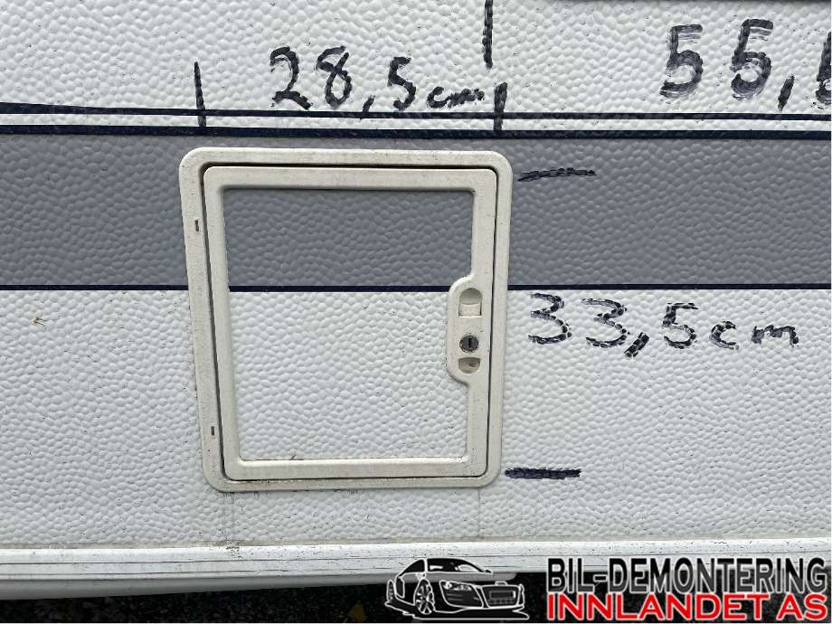 Camping, skap/dør/luke til Annet Campingvogn Hobby, 1967-->>  (HOBBY 490 KMF|TOALETT LUKE)