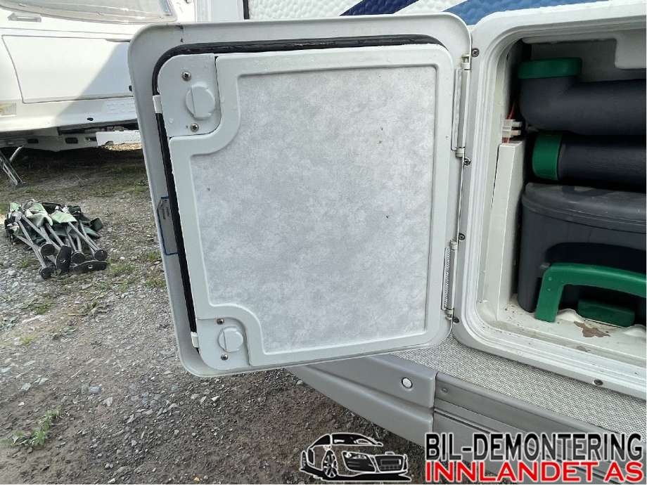 Camping, skap/dør/luke til Annet Campingvogn Adria 1965-->> (ADRIA 613 PU|TOALETT LUKE|)