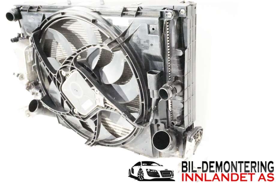 Radiator (automat gir) til BMW 3-Serie 2012-2018 (F30/F31/F34) (F30/F31/F34) (BMW|17 11 8 678 027|17 42 8 641 963|)