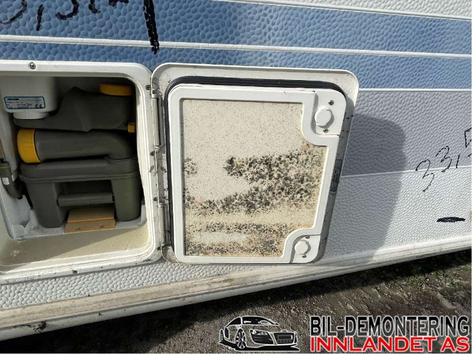 Camping, skap/dør/luke til Annet Campingvogn Hobby 1967-->>  (HOBBY 560 PRESTIGE|TOALETT LUKE|)