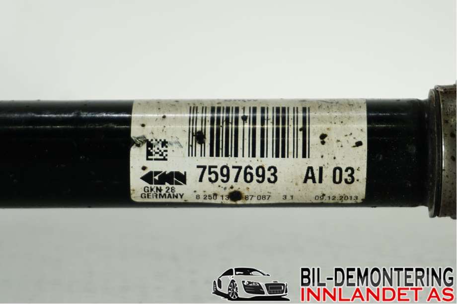 Drivaksel venstre foran til BMW 3-Serie 2012-2018 (F30/F31/F34) (F30/F31/F34) (BMW|31607597693||7597693)
