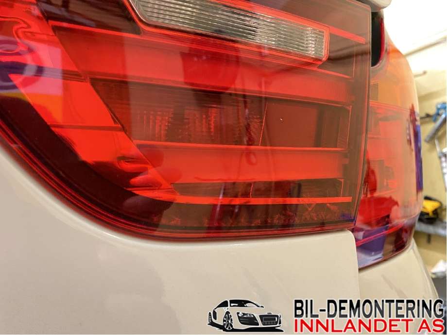 Baklykt høyre indre til BMW 3-Serie 2012-2018 (F30/F31/F34) (F30/F31/F34) (BMW|63 21 7 286 034|)