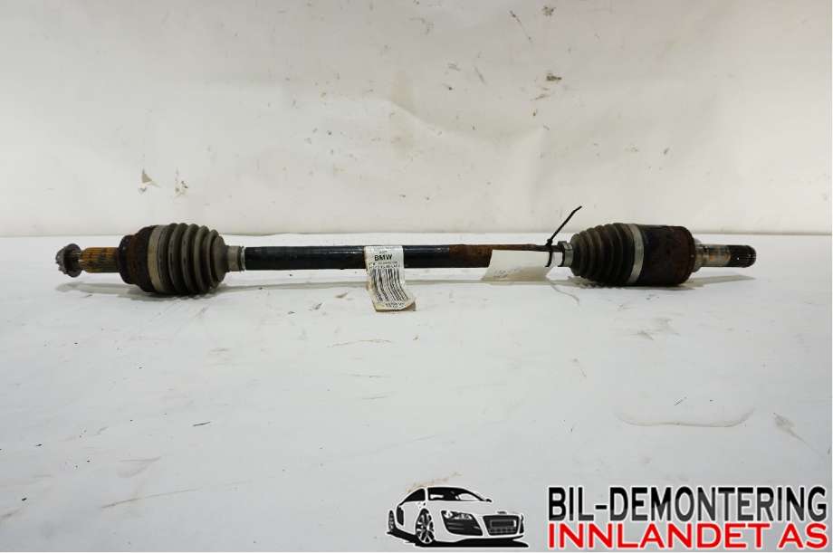Drivaksel høyre bak til BMW 3-Serie 2012-2018 (F30/F31/F34) (F30/F31/F34) (BMW|33 20 7 609 352|)