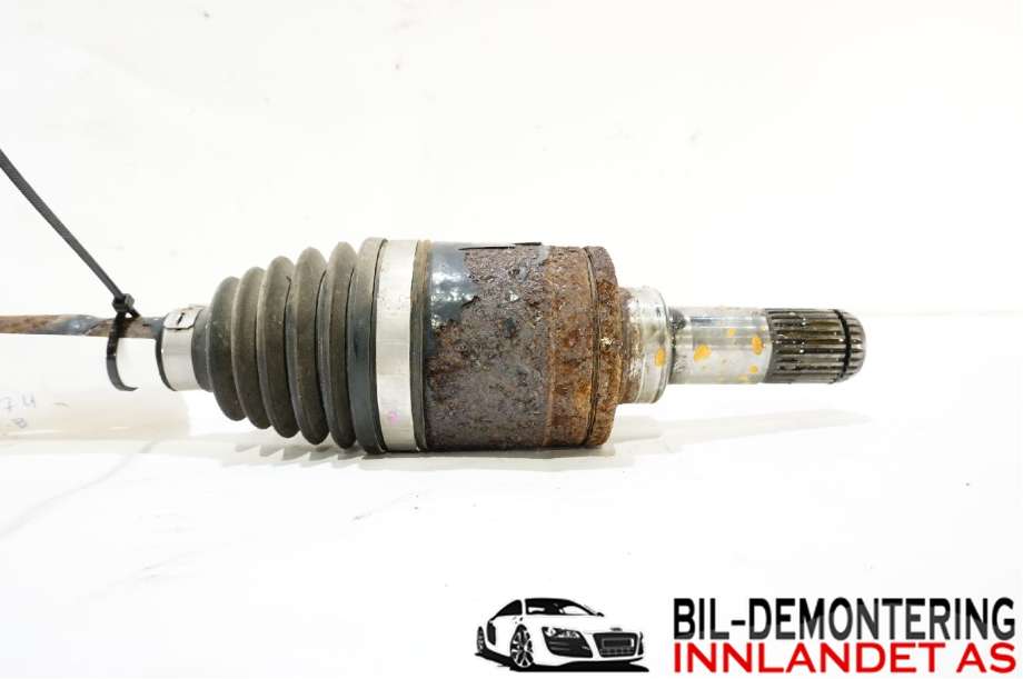 Drivaksel høyre bak til BMW 3-Serie 2012-2018 (F30/F31/F34) (F30/F31/F34) (BMW|33 20 7 609 352|)