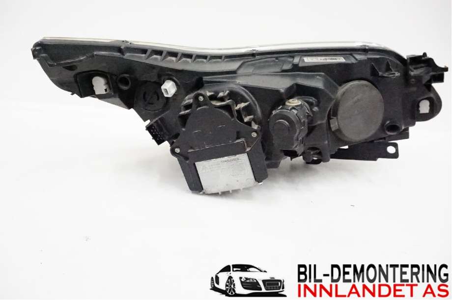 Frontlykt venstre halogen til Citroën C4 2004-2011 (Type I)  (CITROEN||9684382580)