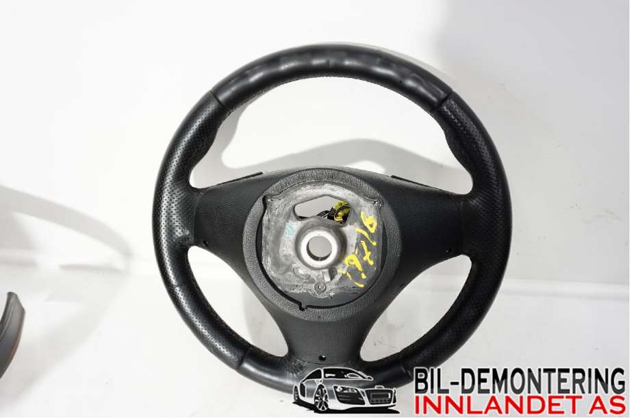 Ratt til BMW 3-Serie 2005-2011 (E90/E91/E92/E93) (E90/E91/E92/E93) (BMW|32 30 2 157 307||7839076-01)