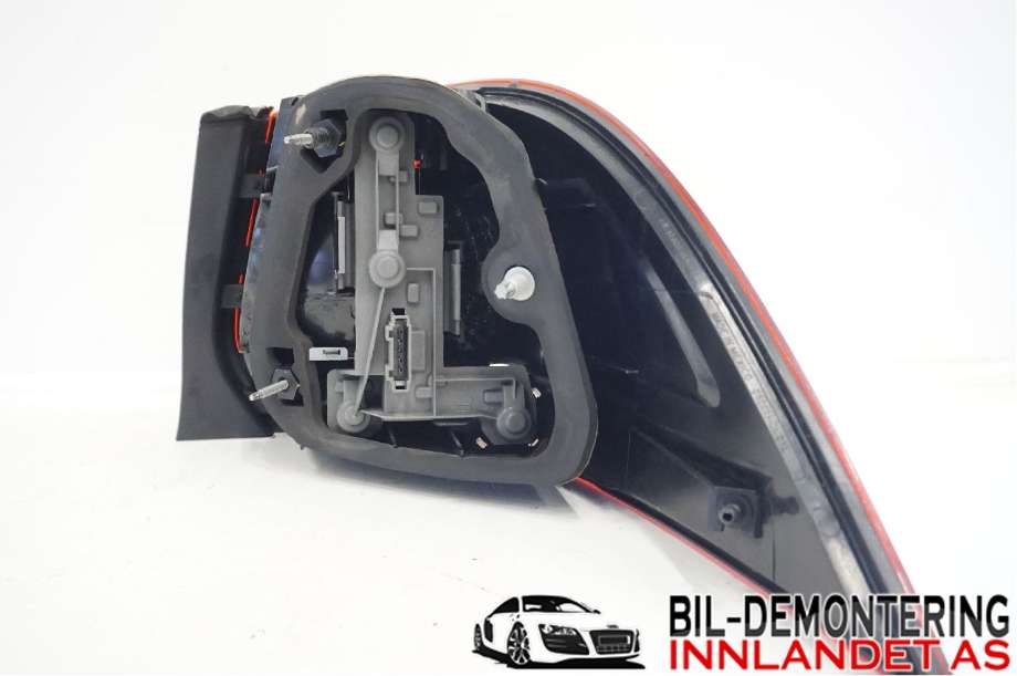 Baklykt venstre til VW Golf VI 2008-2012  (VOLKSWAGEN|1K9 945 095 F|1K9 945 095 H|)