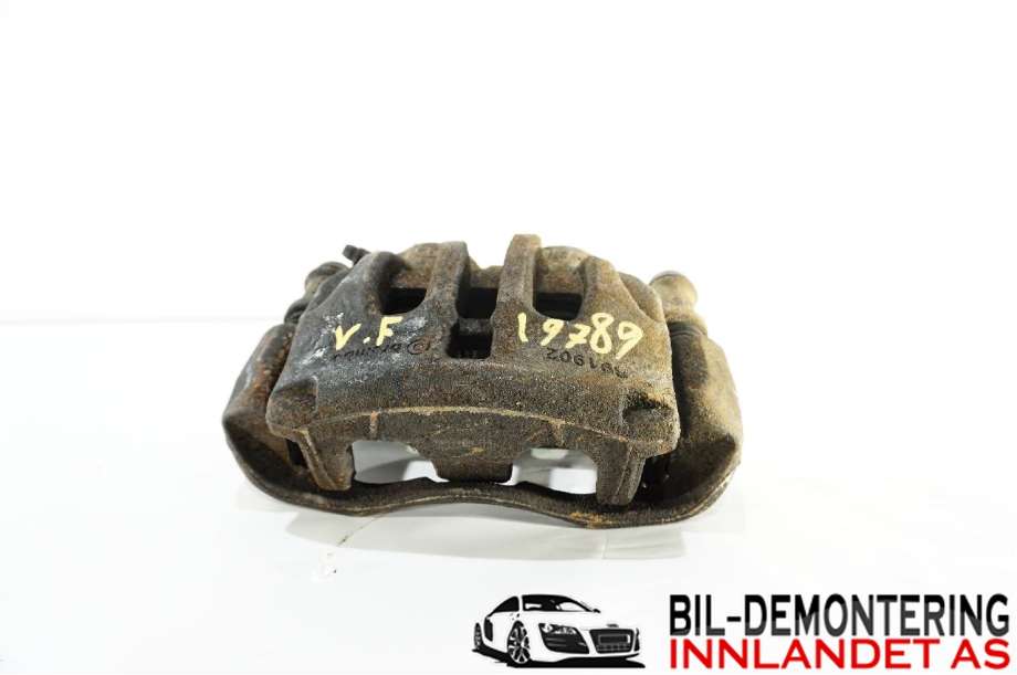 Bremsecaliper venstre foran til Mercedes Vito 2014-->> (W447) (W447) (MERCEDES|A 447 420 00 83|A 447 420 84 00|)