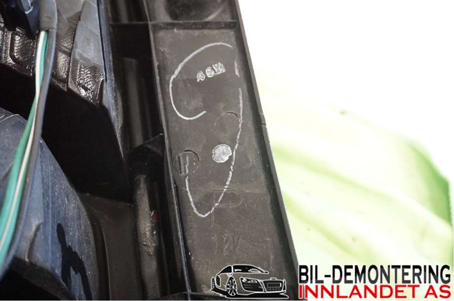 Baklykt høyre til Subaru Forester 2002-2005 (Type II, Fase 1)  (SUBARU|84201SA060||468)