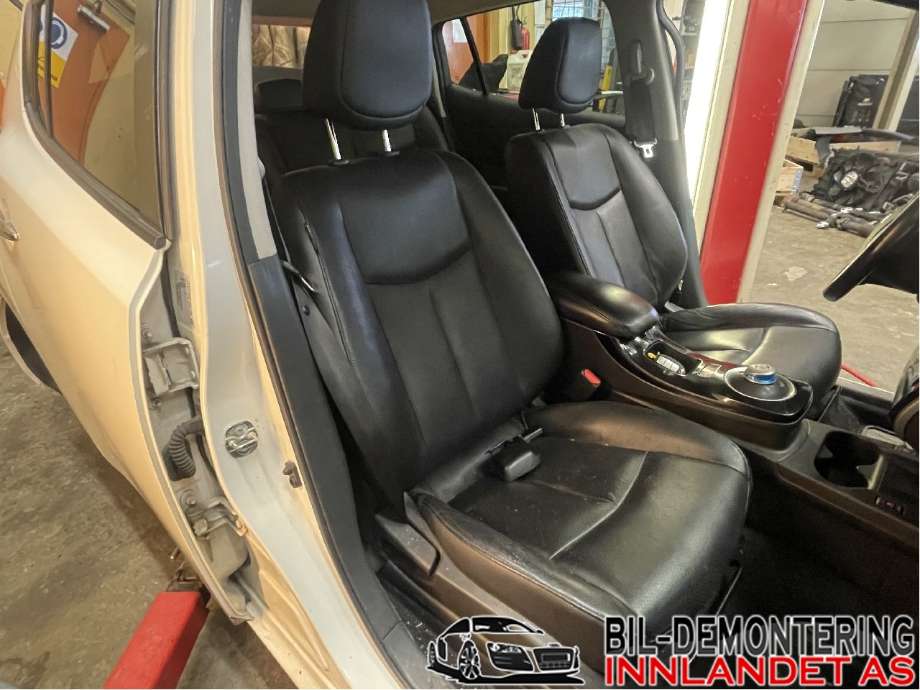 Sete foran høyre til Nissan Leaf 2011-2017 (Type I) (NISSAN|871013NL1A|876433NL0A|)