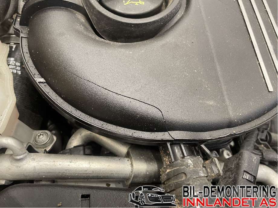 Motor bensin til Mercedes C-Klasse 2014-2018 (Fase 1) (W205) (W205) (MERCEDES|A 177 010 32 01|M177.980|A 177 010 64 10 80)