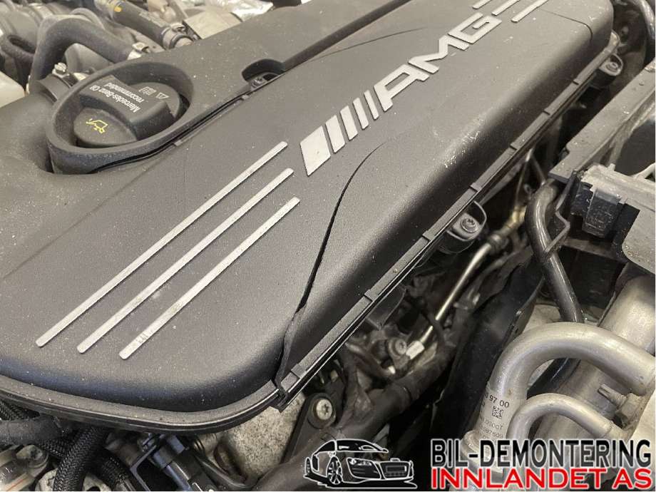 Motor bensin til Mercedes C-Klasse 2014-2018 (Fase 1) (W205) (W205) (MERCEDES|A 177 010 32 01|M177.980|A 177 010 64 10 80)