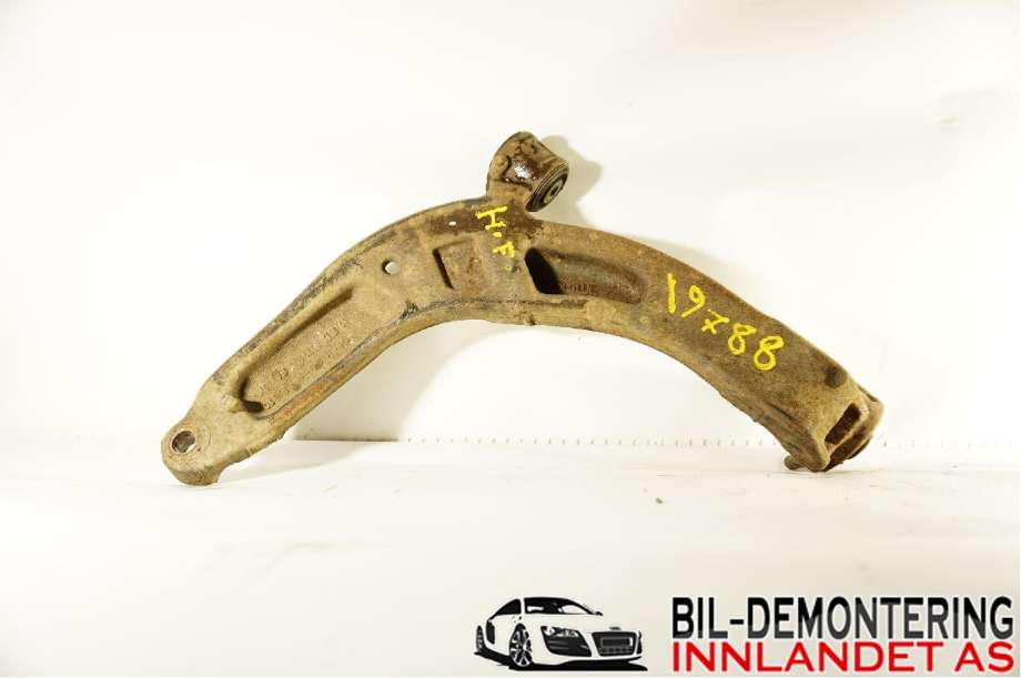 Bærebru høyre foran nedre til VW Transporter / Caravelle 2015-2019 (T6) (T6) (VOLKSWAGEN|7E8 407 152 A|)
