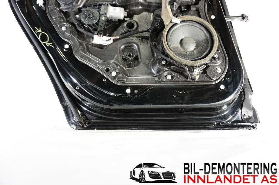 Dør venstre bak til Volvo XC60 2008-2013 (Type I, Fase 1)  (VOLVO|31402417|)