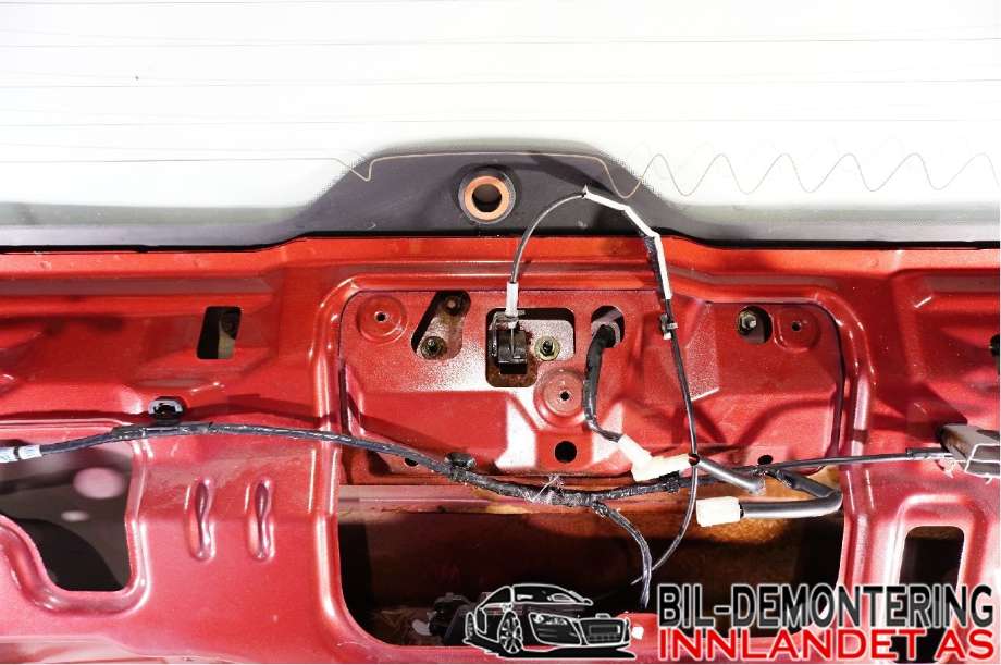 Bakluke combi til Subaru Forester 2002-2005 (Type II, Fase 1) (SUBARU|60809SA0109P|)