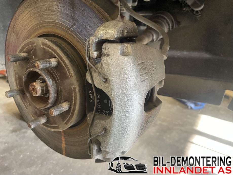 Bremsecaliper høyre foran til Ford Focus, 2011-2014 (Type III, Fase 1)  (FORD|AV61-2B294-AA)