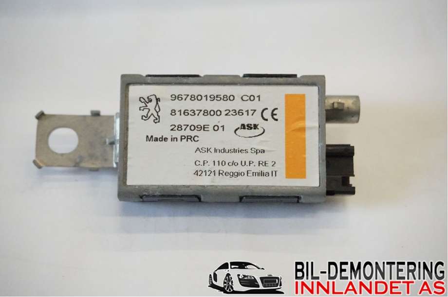 Antenne forsterker til Peugeot 3008, 2016-->> (Type II)  (96 780 195 80)
