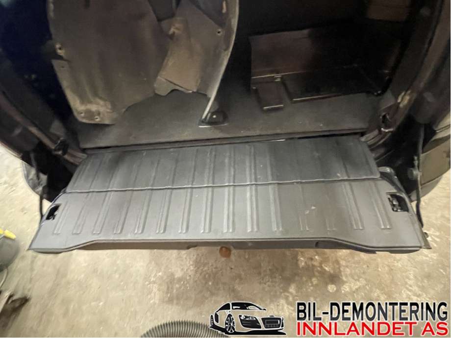 Bakluke lem til Volvo XC90 2007-2014 (Type I, Fase 2)  (VOLVO|31335538|)