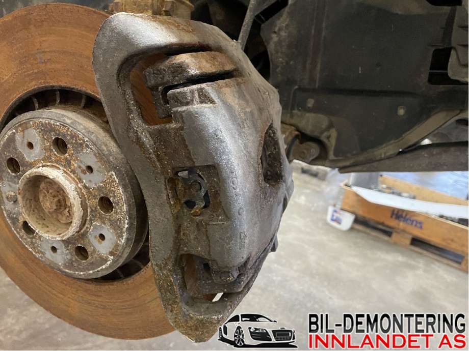 Bremsecaliper høyre foran til Volvo XC90 2007-2014 (Type I, Fase 2)  (VOLVO|8602857|)