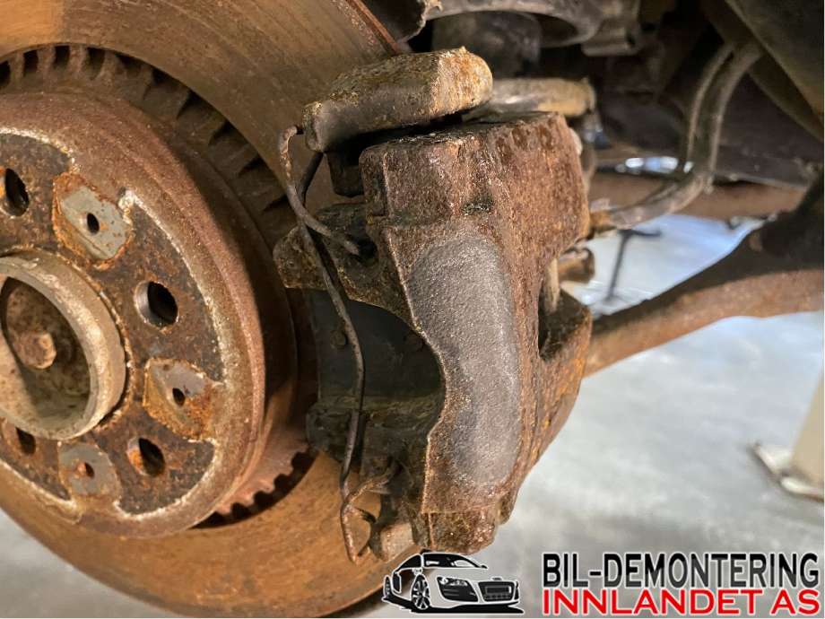 Bremsecaliper høyre bak til Volvo XC90 2007-2014 (Type I, Fase 2)  (VOLVO|8602855|)
