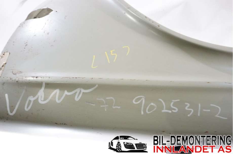 Skjerm høyre foran til Volvo 160 1969-1975