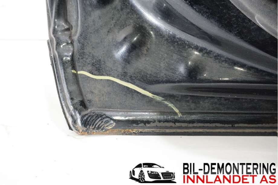 Dør høyre foran til Volvo V70 2007-2013 (Type III, Fase 1)  (VOLVO|31335589|)