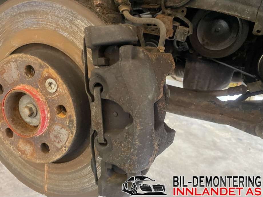Bremsecaliper høyre foran til Volvo V70 2007-2013 (Type III, Fase 1)  (VOLVO|8603754|)