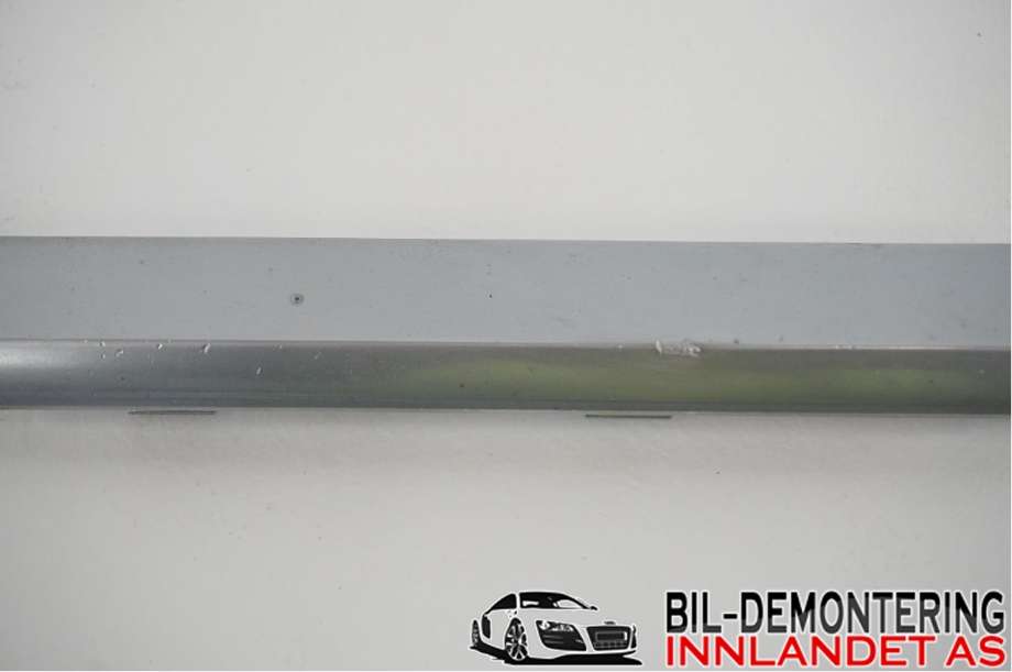 Emblem til Volvo V70 2007-2013 (Type III, Fase 1)  (VOLVO|30733467||31283900)