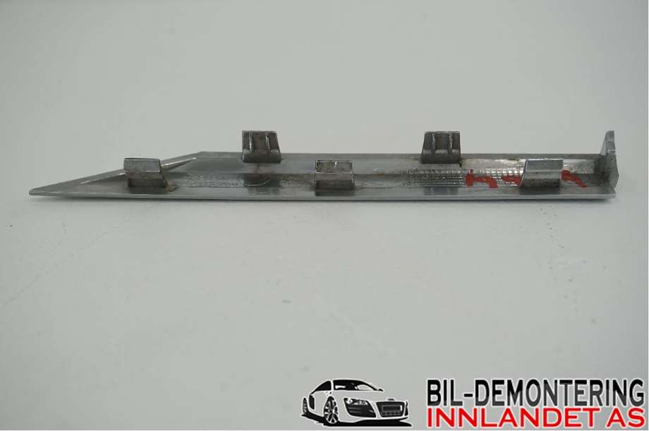 Emblem til Volvo V70 2007-2013 (Type III, Fase 1)  (VOLVO|30733467||31283900)