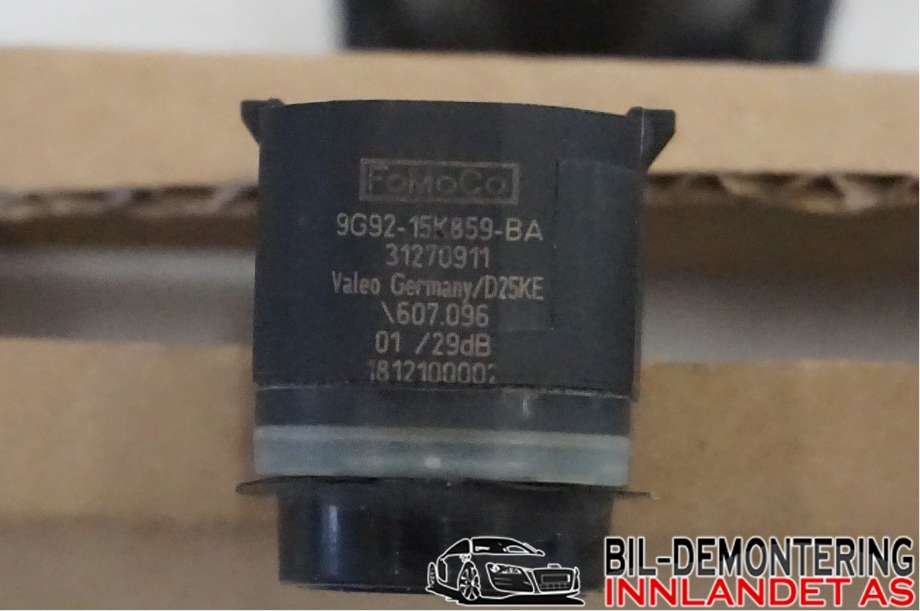 Parkeringssensor foran til Volvo XC90 2007-2014 (Type I, Fase 2)  (VOLVO|31341637|)