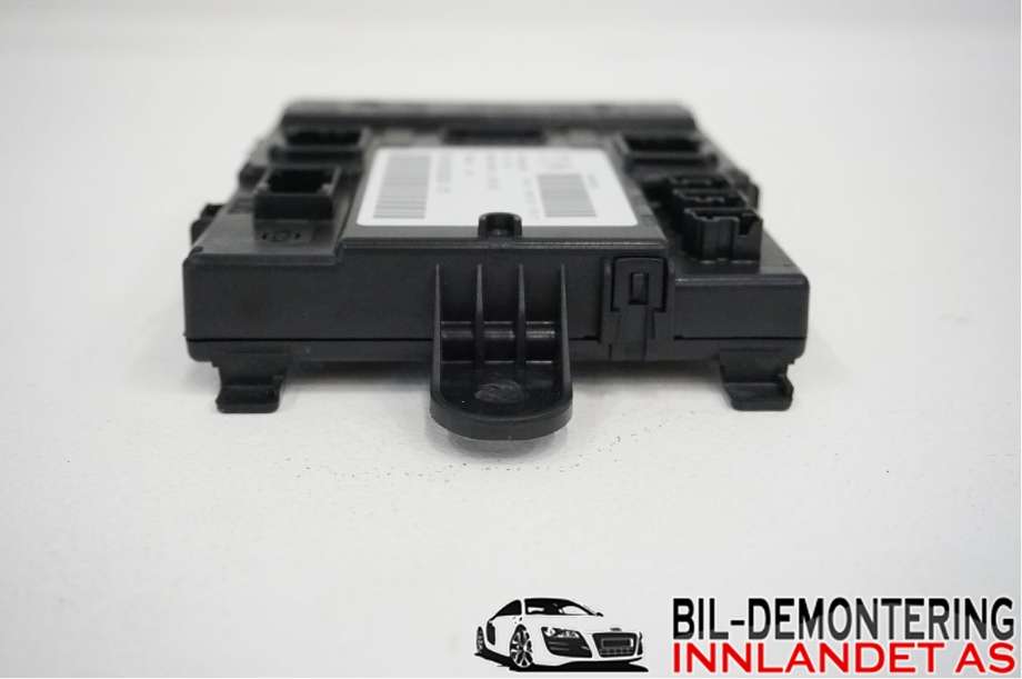 Styreenhet elektrisk bakluke til Peugeot 3008 2016-->> (Type II)  (16 174 304 80||98 190083 80)
