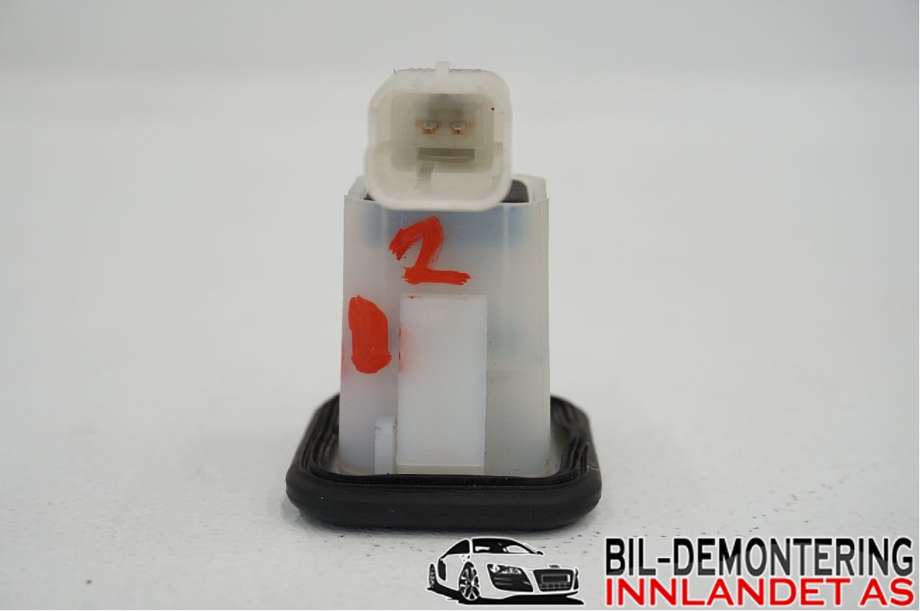 Bryter baklukeåpner til Peugeot 3008 2016-->> (Type II)  (6490 RZ|)