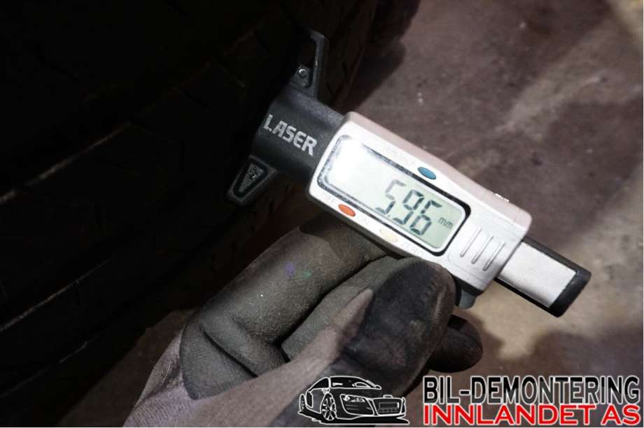 Felgsett aluminium til Toyota Hiace 1996-2001 (Fase 1)  (TOYOTA||225/60R16C|ROADIAN)