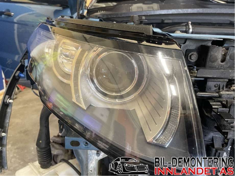 Frontlykt høyre halogen til Land Rover Range Rover, Evoque 2011-2019 (Type I)  (LAND-ROVER|LR049360|)