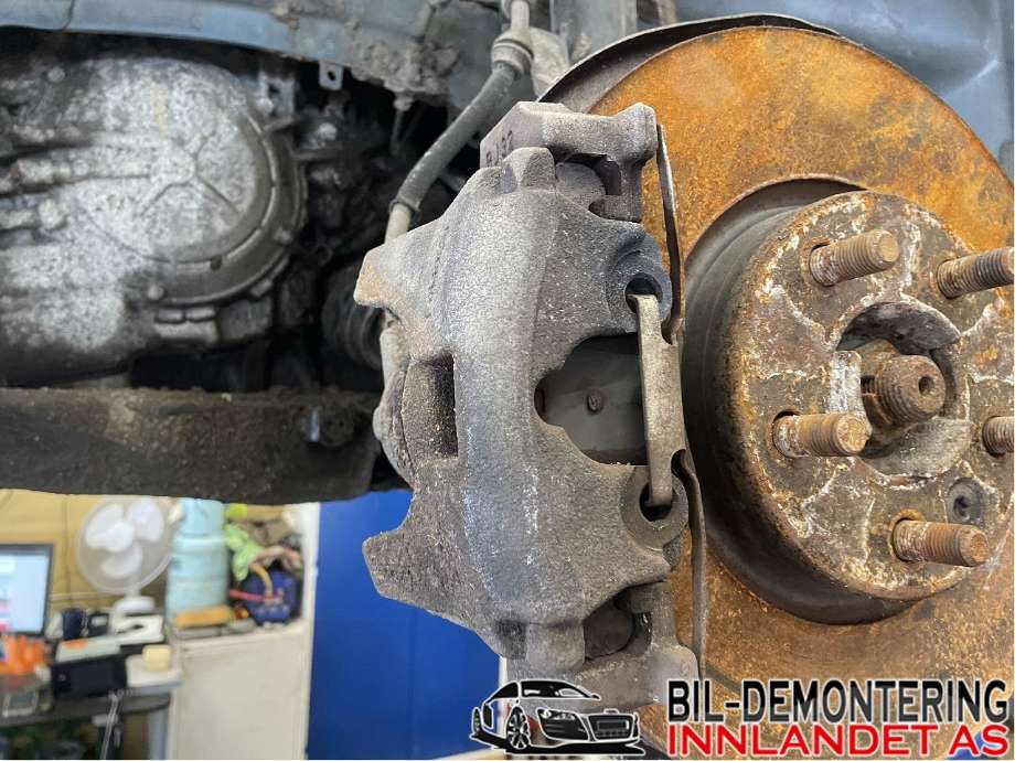Bremsecaliper venstre foran til Land Rover Range Rover, Evoque 2011-2019 (Type I)  (LAND-ROVER|LR015387|)