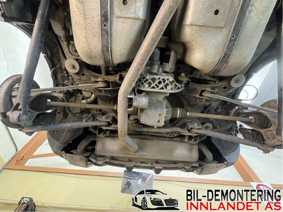 Bakaksel til Land Rover Range Rover, Evoque, 2011-2019 (Type I)  (LAND-ROVER|LR028449)