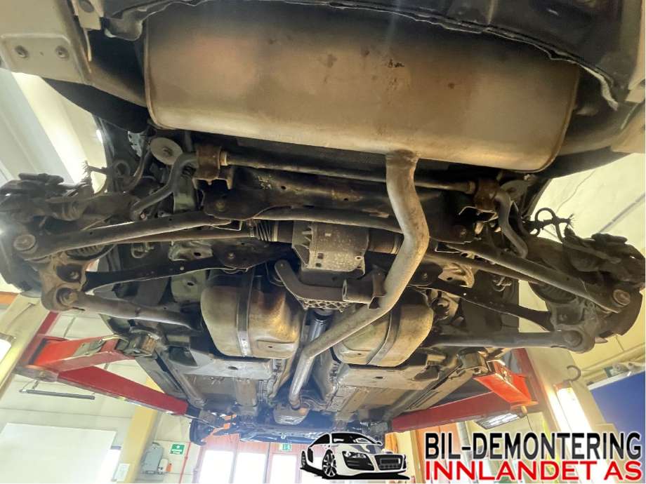 Bakaksel til Land Rover Range Rover, Evoque 2011-2019 (Type I)  (LAND-ROVER|LR028449|LR096550|)