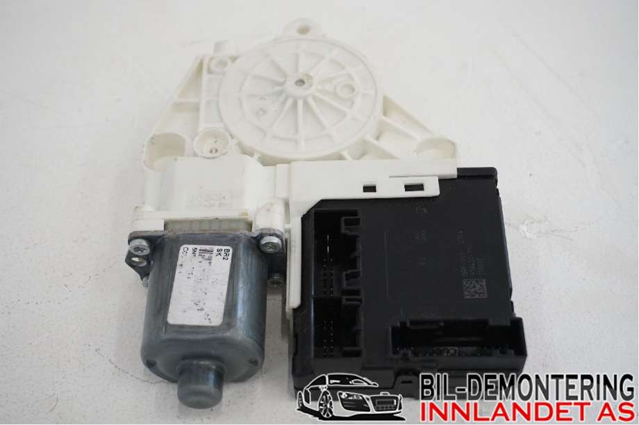 Ruteheis til VW Tiguan 2011-2016 (Type I, Fase 2)  (VOLKSWAGEN|5N0 959 701 E|)