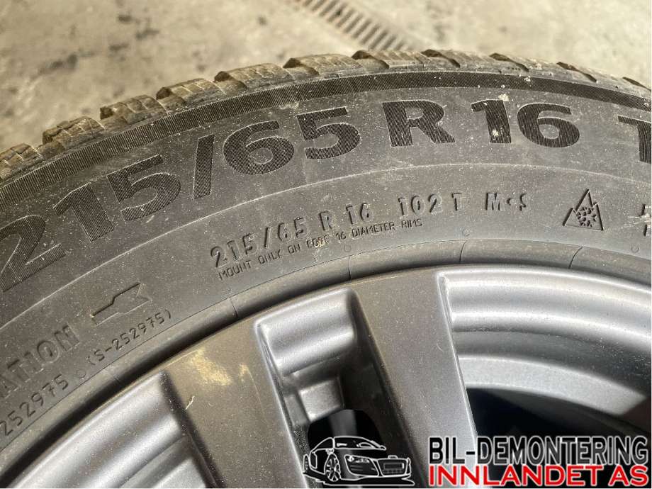 Felgsett aluminium til Toyota C-HR 2016-->> (TOYOTA|7JX16EH2+|215/65R16|CONTINENTAL)